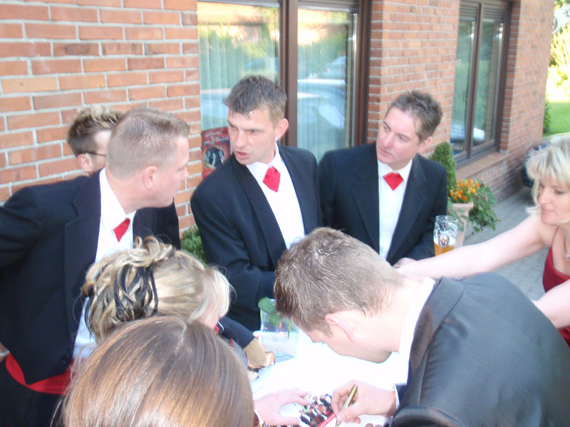 2011_0430_191030AA