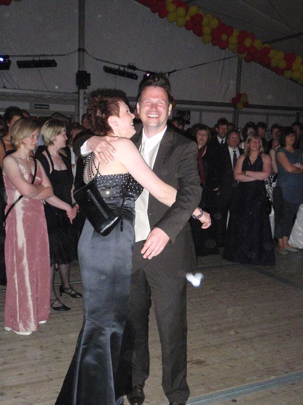 2011_0501_011312AA